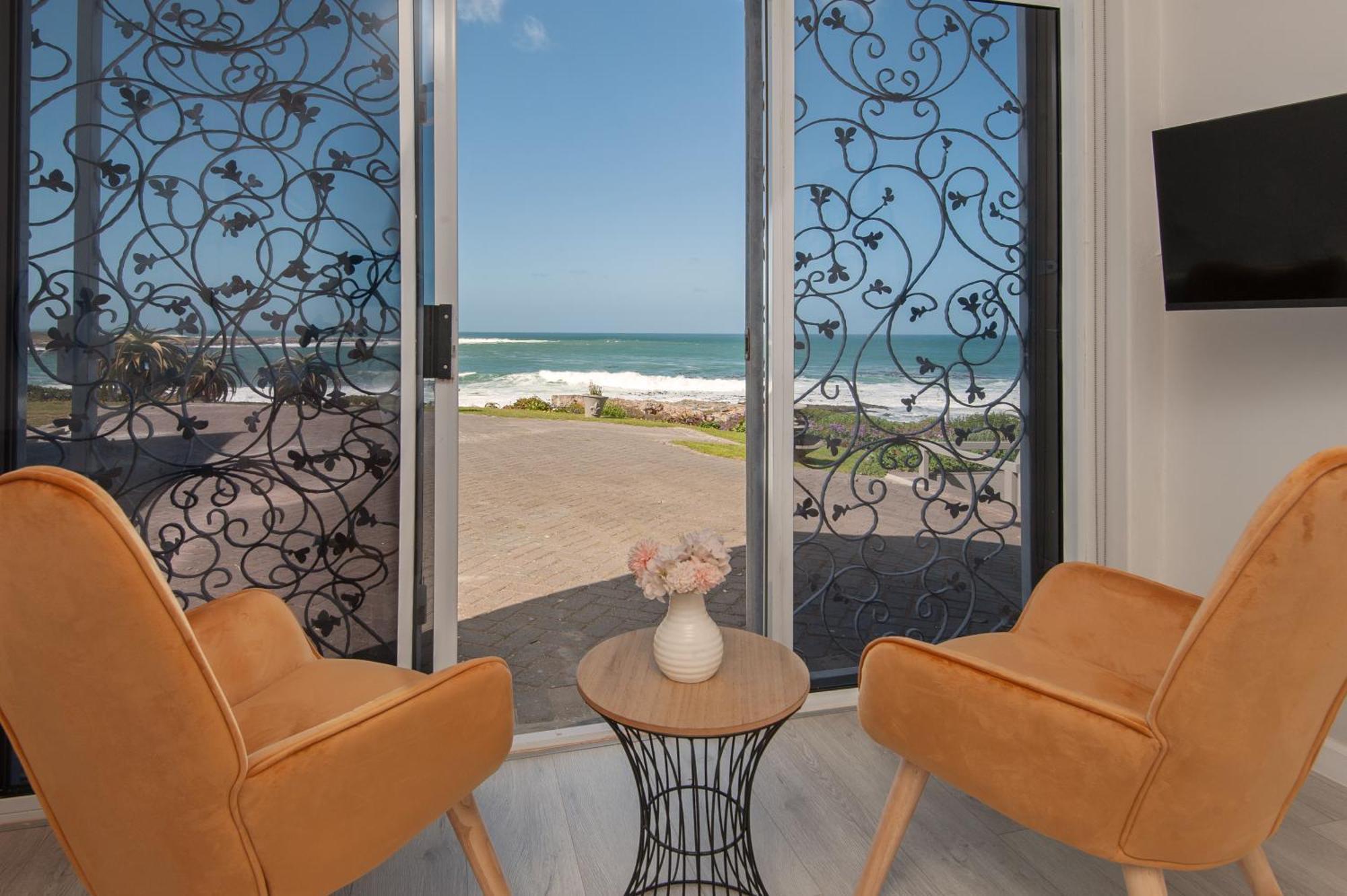 Absolute Ocean Boutique Guesthouse Hermanus Exterior photo