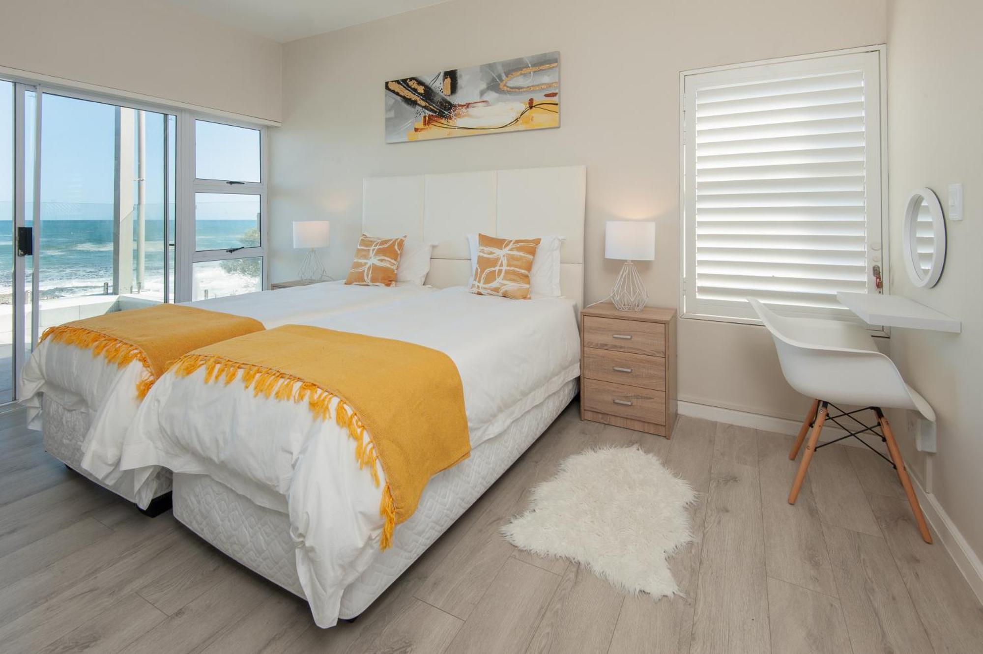 Absolute Ocean Boutique Guesthouse Hermanus Exterior photo