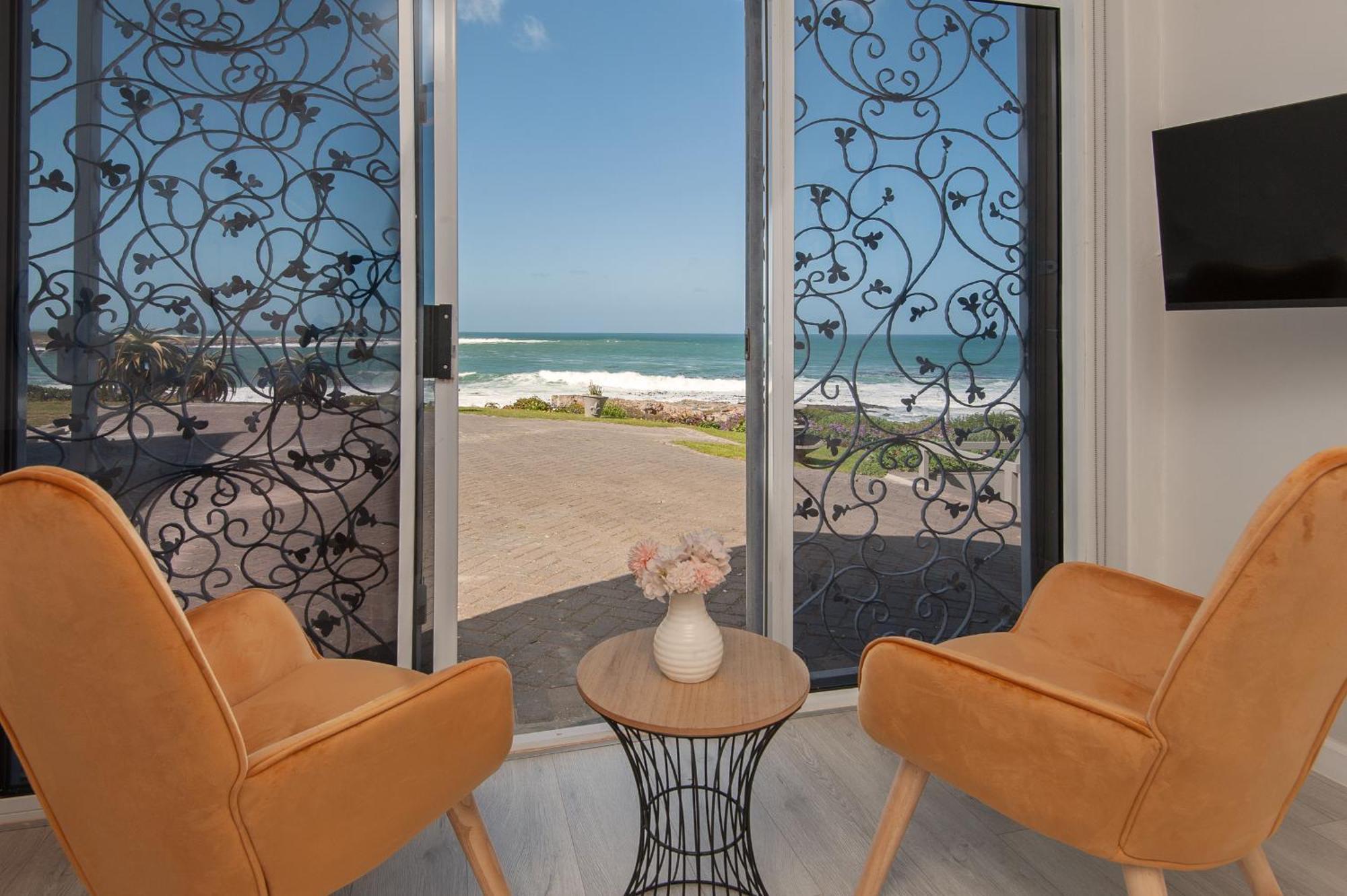 Absolute Ocean Boutique Guesthouse Hermanus Exterior photo