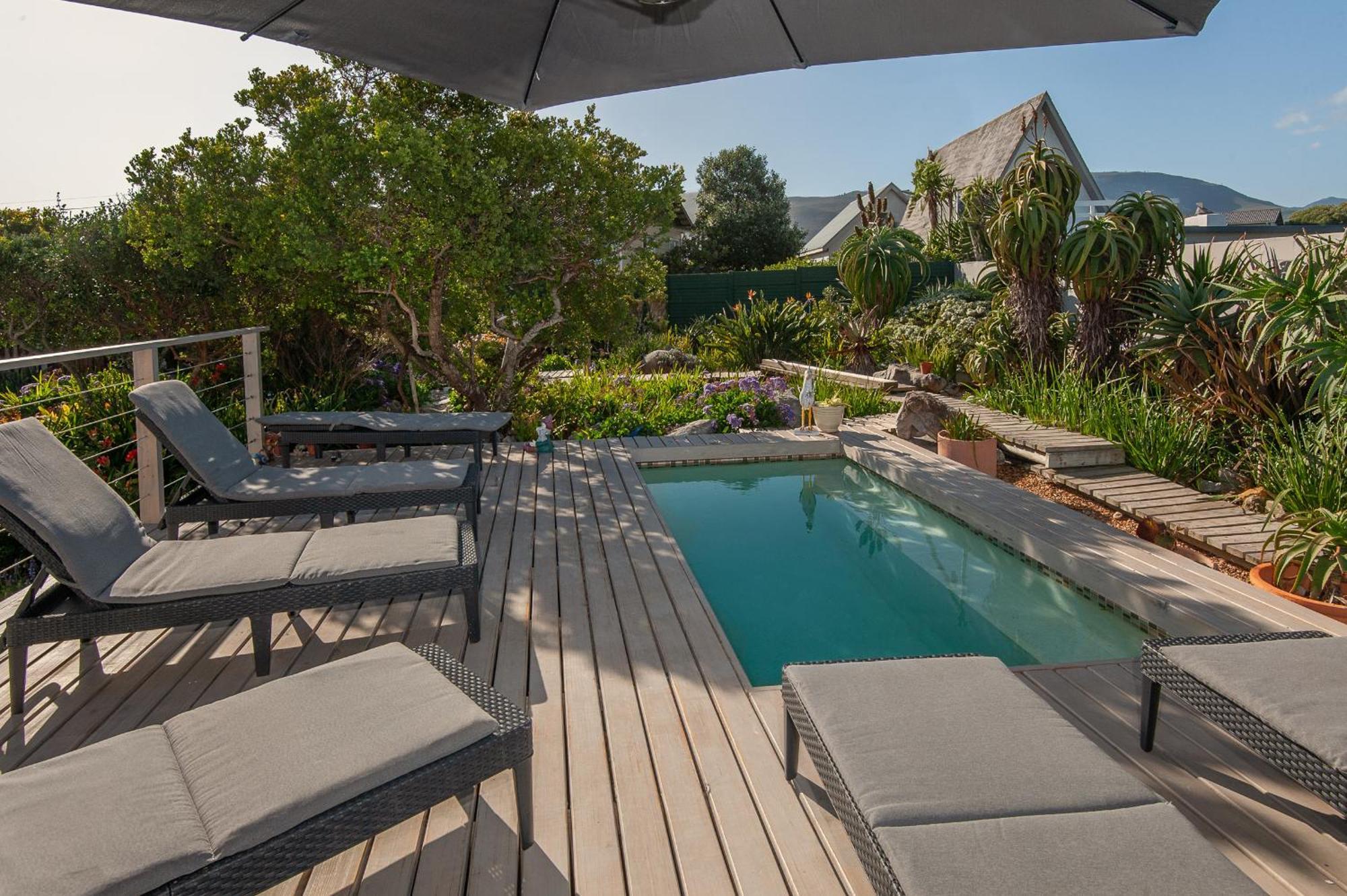 Absolute Ocean Boutique Guesthouse Hermanus Exterior photo
