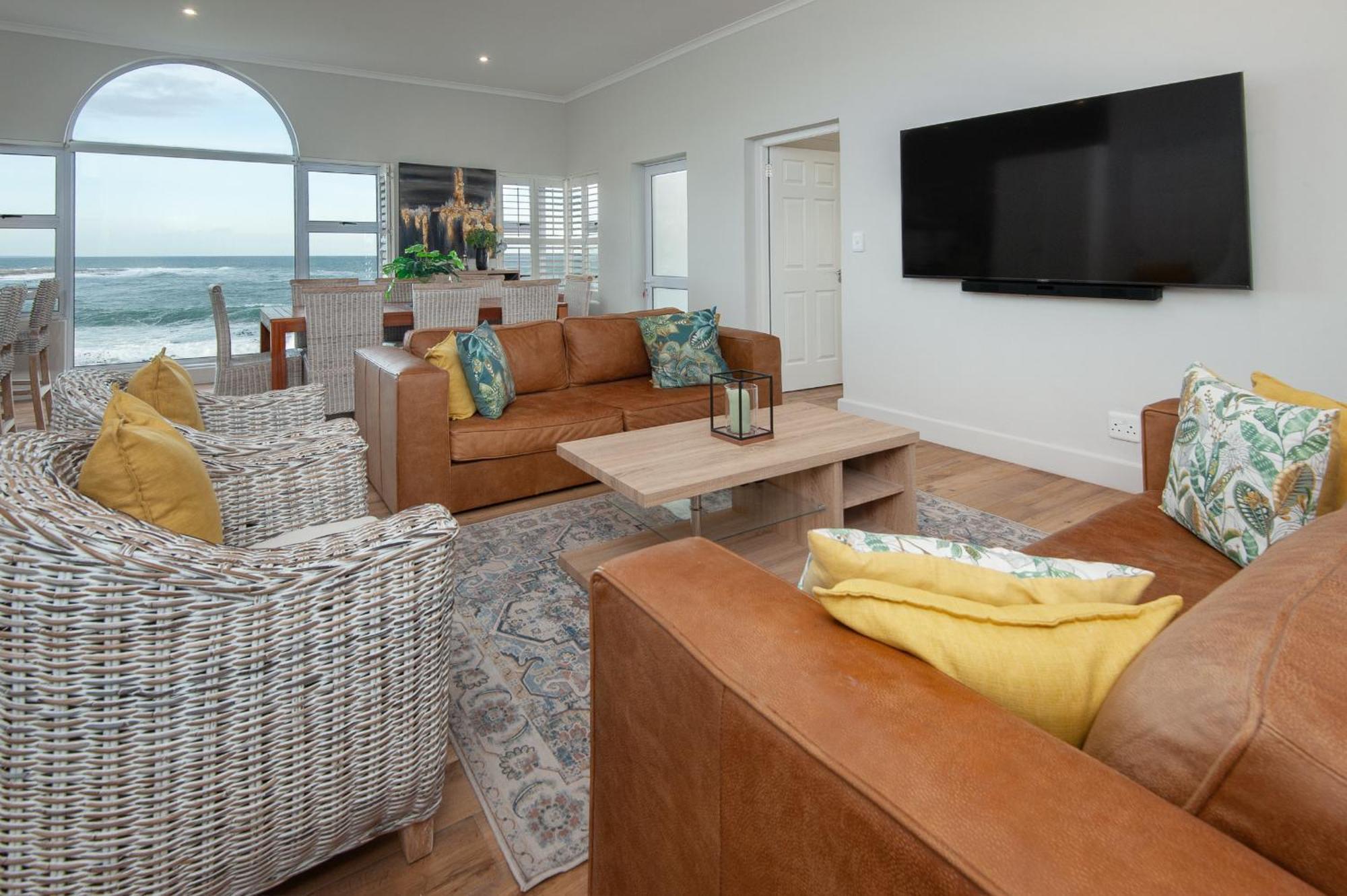 Absolute Ocean Boutique Guesthouse Hermanus Exterior photo